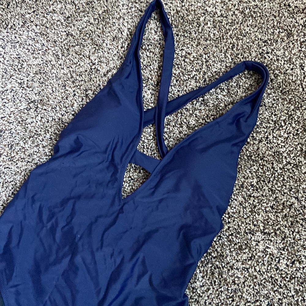 Cupshe Classic Navy One-Piece, NWT - Picture 2 of 6
